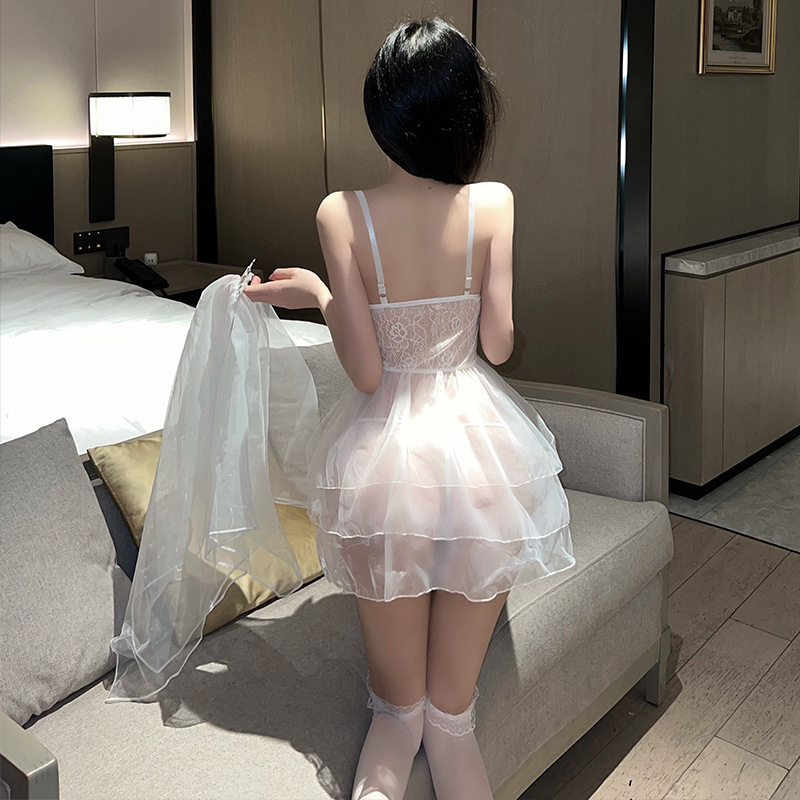 Bridal-Inspired Sheer Sleepwear Cosplay Set - 图片 4